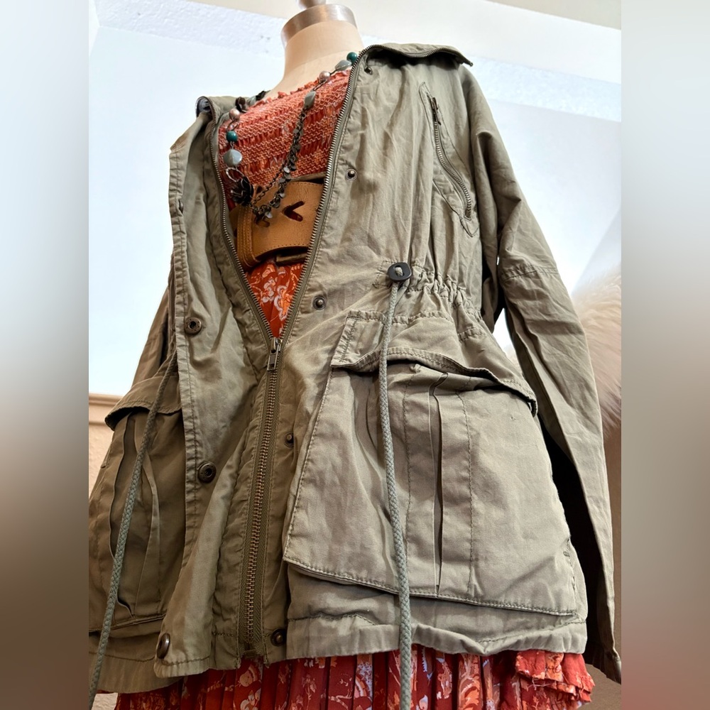 EUC M Y2K Vintage Lightweight Billabong Cargo Utility Jacket
